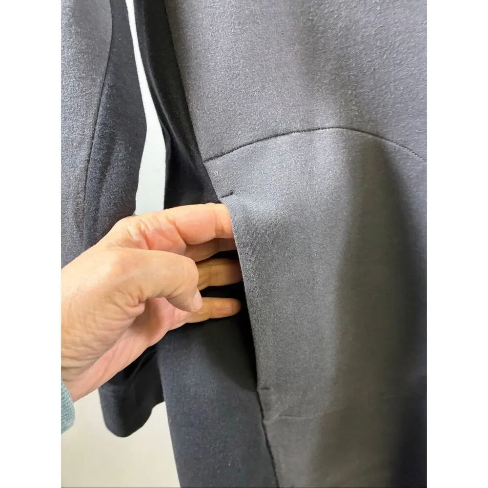 Lululemon In Orbit Jacket in Graphite Gray and Black Size 6